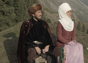 "Курманжан Датка" тасмасында Алымбек Датканын ролун ким аткарган? Кызыктуу тест