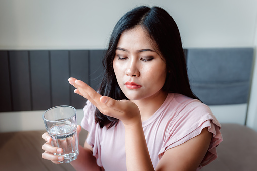 Боюмдан түшүрдүм