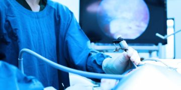 Кош бойлуу кезде трубадан суу алдырса болобу? Гинекологдон жообу