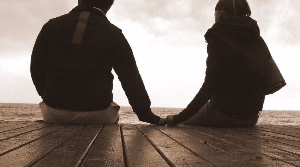 Сүйлөшкөн кызым ата-энеси тапкан адамга турмушка чыкканы жатат. Эмне кылсам?