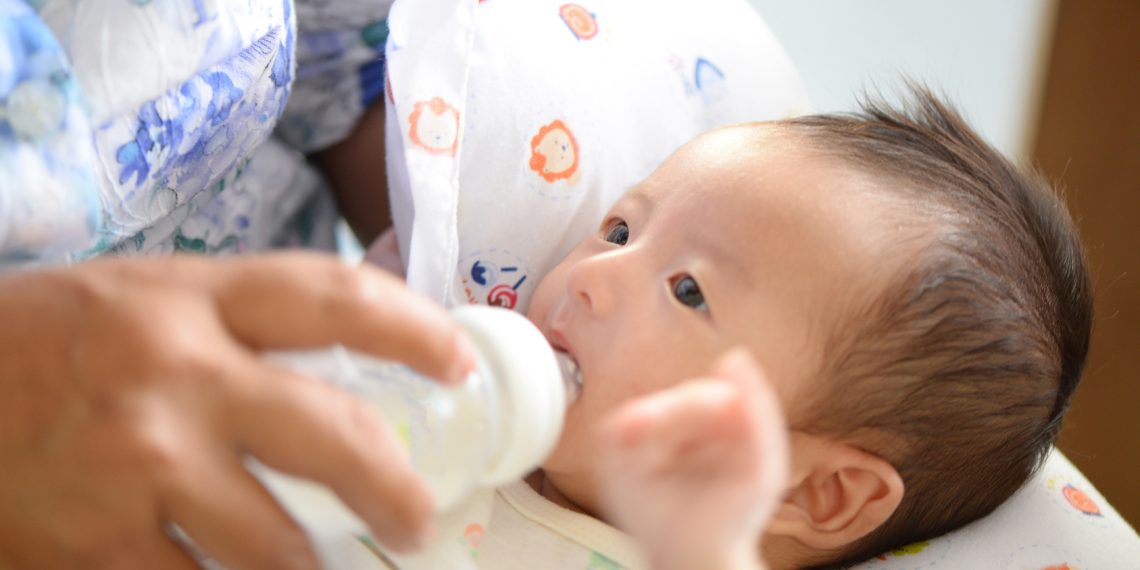 Аялым баламды эмизгенден баш тартты. Аны энелик укуктан ажыратсам болобу?