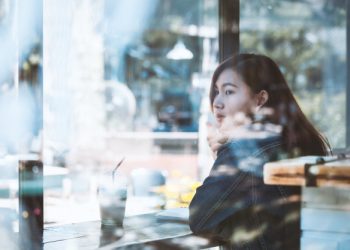 Жигитиме мурда ажырашкандыгымды кантип айтам? Психолог кеңеш берет