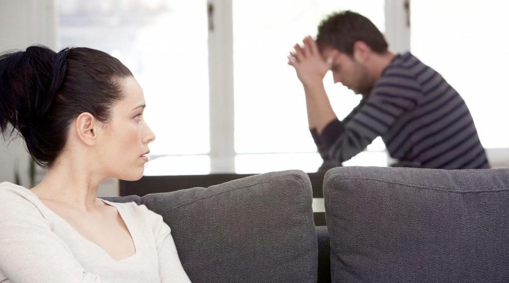 Аялдар эмне эле болуп бара жатышат