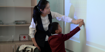 Педагог студенттер 3-курстан баштап иштесе болобу?