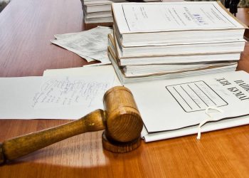 Атасынын соттолгону кызыма жумушка кирээрде кыйынчылык жаратпайбы?