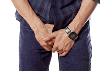 Бир кыз менен жатып койгом