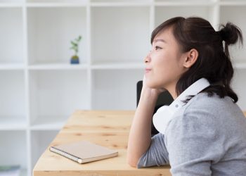 Карантин өспүрүм балдардын психикасына кандай таасир тийгизет?