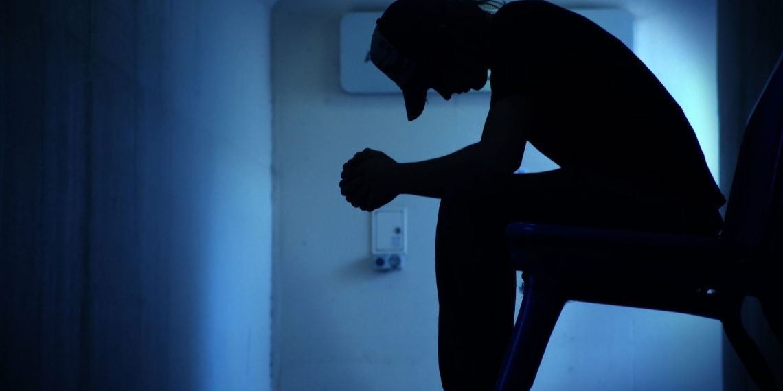 Суициддик ойлор эмне үчүн пайда болот? Психолог айтып берет