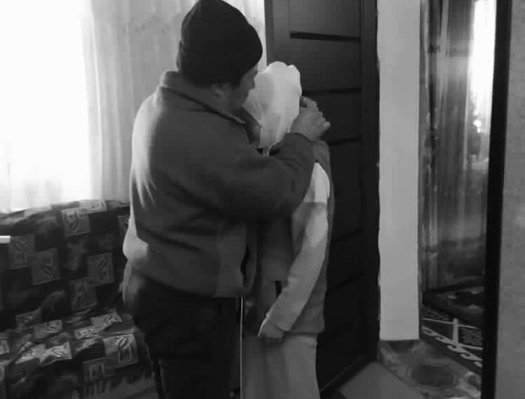 Жаман көрүп жүргөн тайкем атамдын ордуна ата болуп күйөөгө узатты