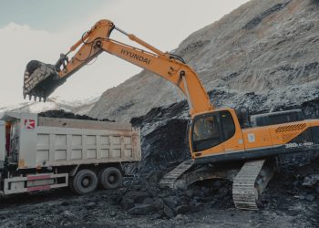 “Айыл Банктан” лизингге алган экскаваторлорубуз ар кандай шарттарда иштей алат