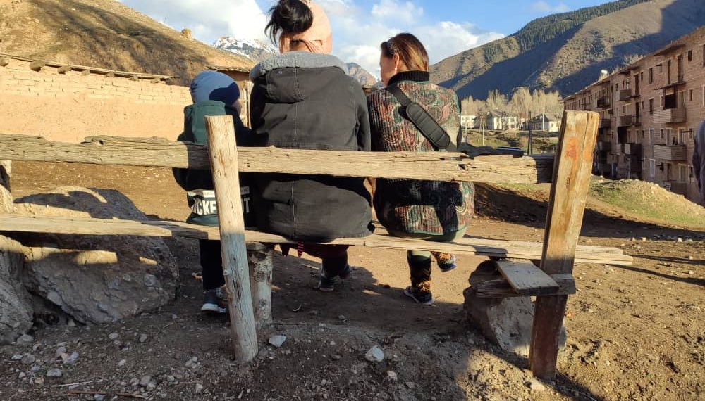 Кайын энем экөөбүз сарайда кулптанып калбасак тил табыша албайт элек