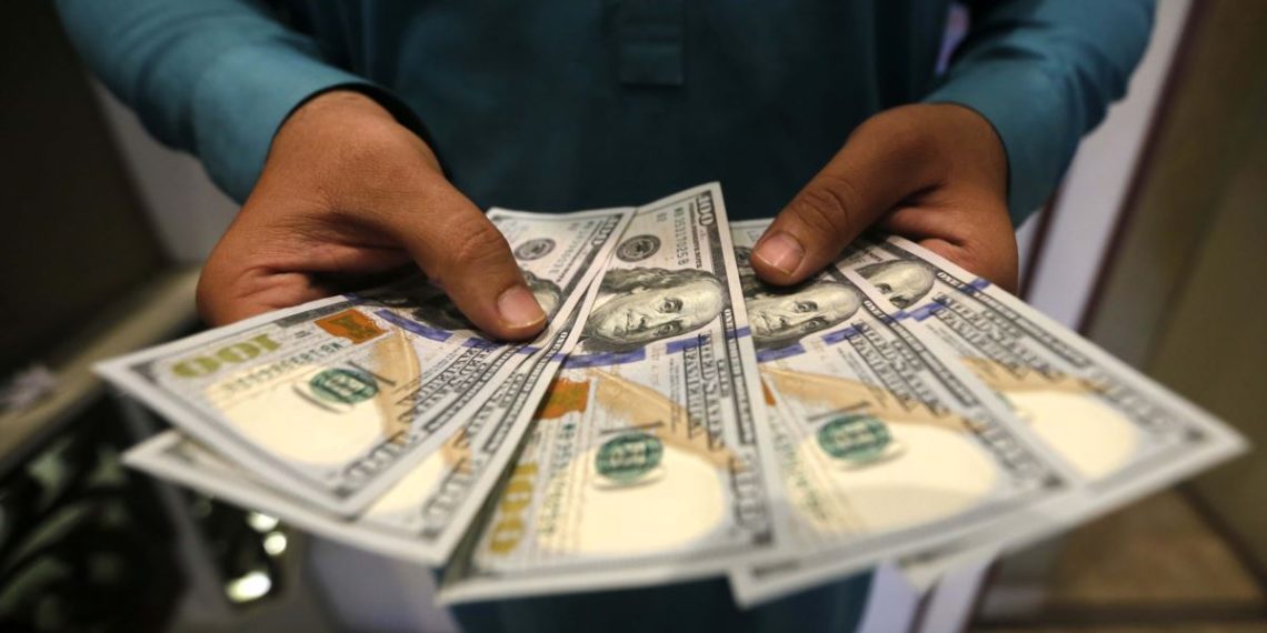 Акча көбөйтүп берген нерсеге акча салып карызга батып калдым. Эмне кылсам болот?