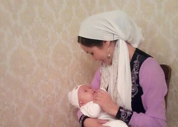 Мени уктатып коюп шейшептеримди жууган кайын энеме ыраазымын