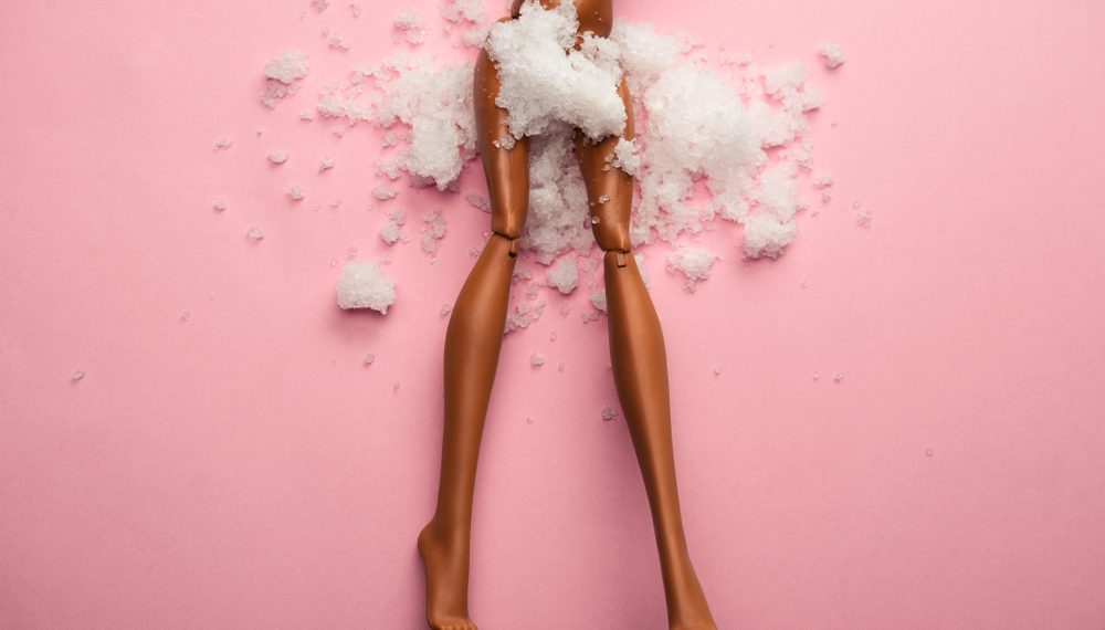 Жыныс мүчөмдүн сырты жан чыдатпай кычышат. Эмне кылсам болот?