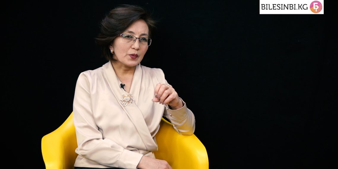 Ымыркайдын эмчегин сыгып койсо колонсо болбойбу? Педиатрга 10 кызыктай суроо