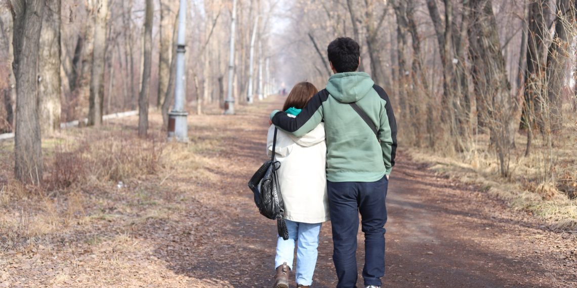 Жигитим экөөбүз гинекологго текшерилгени кирсек дарыгер жашып жиберди