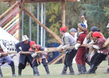 Кыргызча сөздөрдүн маанисин билесизби? Тесттен өтүп көрүңүз