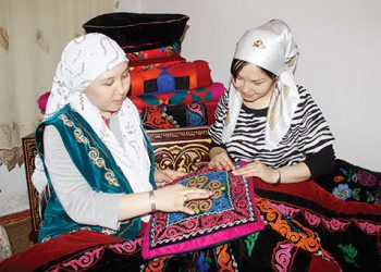 Келинимди элге жаман көрсөтөм деп