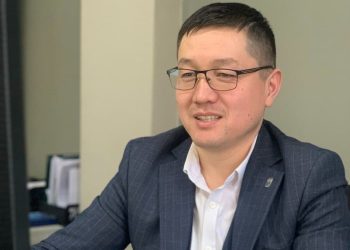 Банкка барбай эле депозит ачса болобу? Депозиттер боюнча суроого адис жооп берет