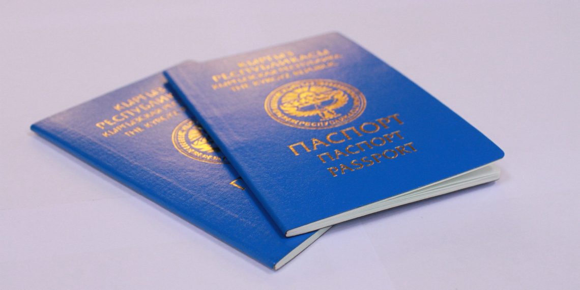 Балам атасы табылбаганына байланыштуу паспорт алалбай жатат. Эмне кылса болот?