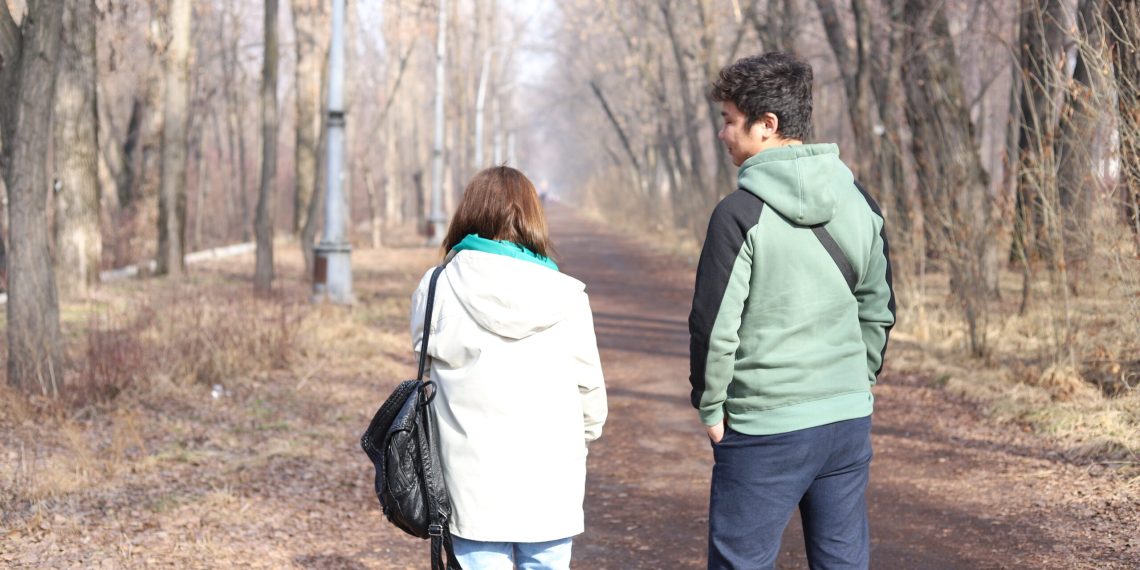 Бир байке "мени сүйбөсөң