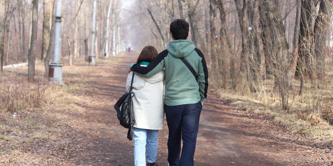 Сүйлөшкөн жигитимди жактырбайм