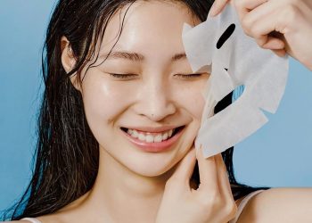 Өз курагынан жаш көрүнгүсү келгендер үчүн 10 кеңеш