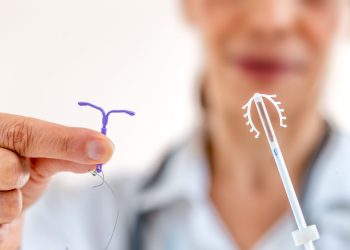 Алтын спираль жакшыбы же күмүшпү? Гинеколог жооп берет