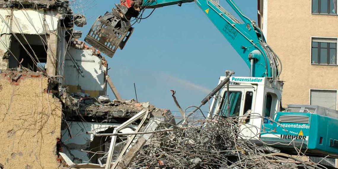 Архитектордун уруксаты жок дүкөн салсак