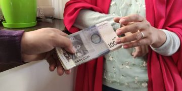 Алимент өндүрүп алуу үчүн сотко акча бериш керекпи?