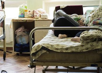 Күйөөм мага алып келген тамакты жанымдагы келин жеп жүрчү экен