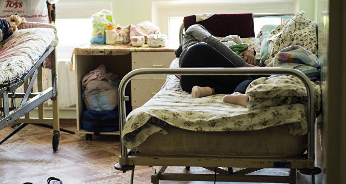 Күйөөм мага алып келген тамакты жанымдагы келин жеп жүрчү экен