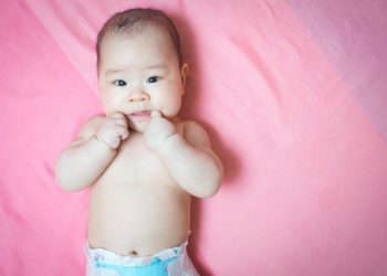 Беш айлык балам тез-тез жөтөлө берет. Кандай кылсам токтойт?