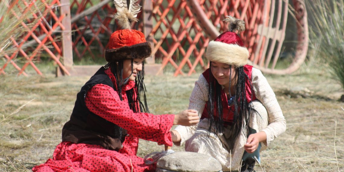 "Төрбөлжүн" деген эмне? Диалект сөздөрдөн турган тесттен өтүңүз