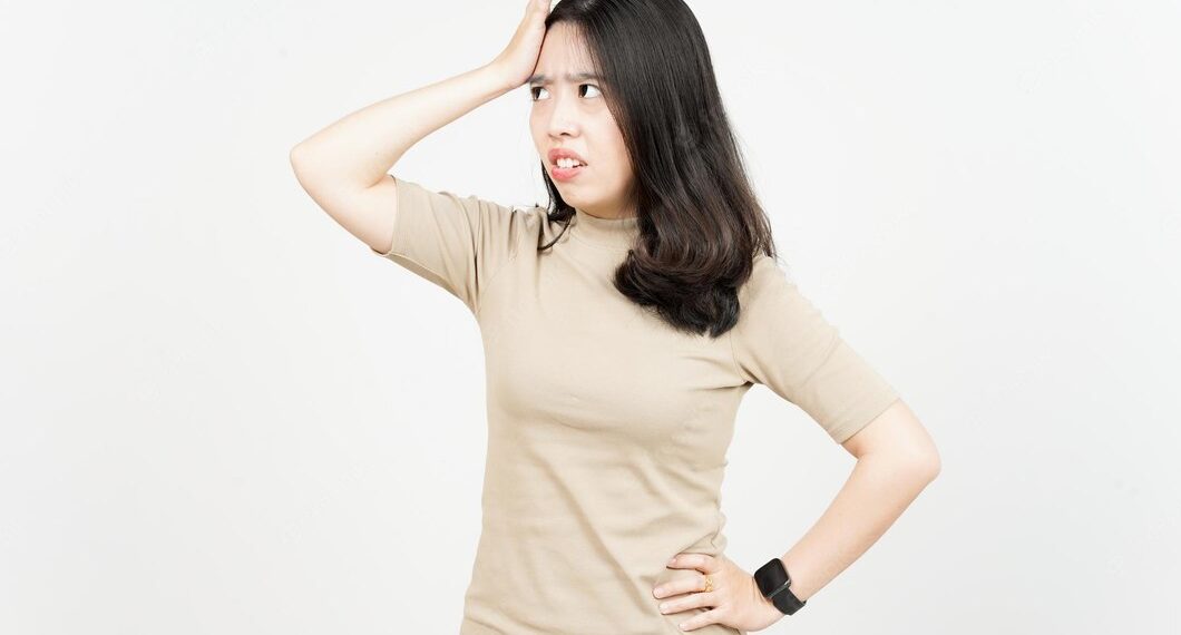 Күйөөм биринчи сүйгөнүн унута албай жатыптыр. Эмне кылсам болот?