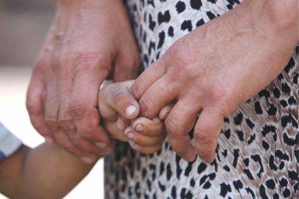 Баласынан баш тартса алименттен бошотулабы? Ата-энелик укуктан ажыратуу процесси