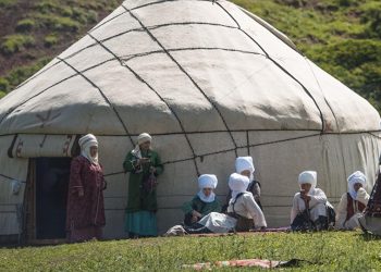 Кудама кой эмес