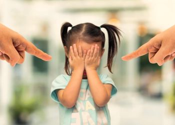 Кыздарды тарбиялоодо ата-эне кетирген 5 ката