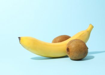 Эмне себептен жыныс мүчө сайышып