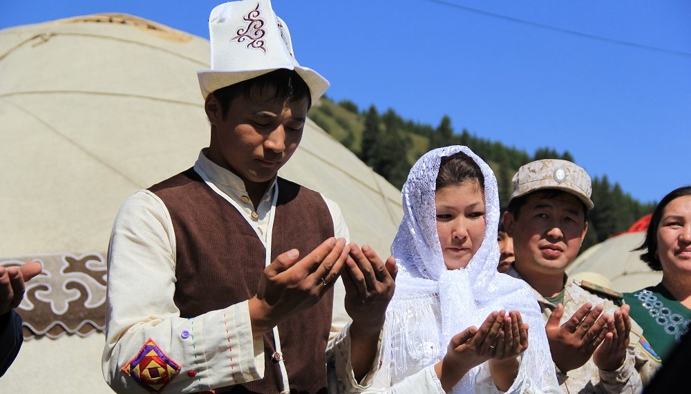 Жигит үйлөнгөн жигит кыюусу кандай калпак киет? Акылдуулар үчүн тест