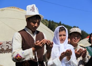 Жигит үйлөнгөн жигит кыюусу кандай калпак киет? Акылдуулар үчүн тест