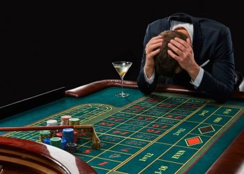 Жолдошум азарт оюндарына берилип кеткен. Кантип аны куткарам?