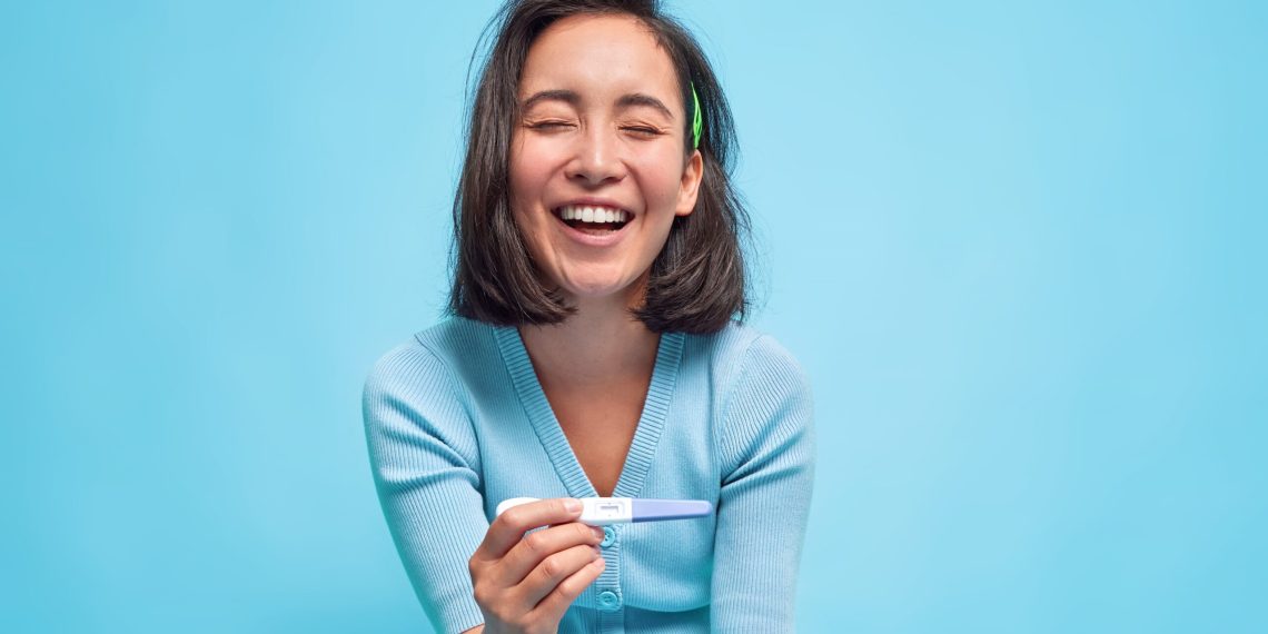 Күтүүсүз жерден жана ойноп-күлүп алган соң балалуу болгон энелердин окуясы