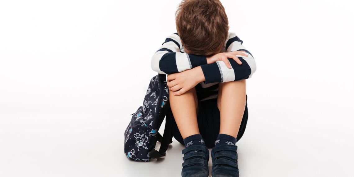 Уулум эмнеге атасы мен эмес