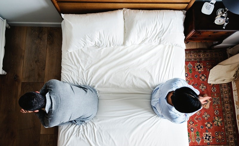 11-жыл көзүмө чөп салган күйөөм менен ажырашсам стресс болбоймбу?