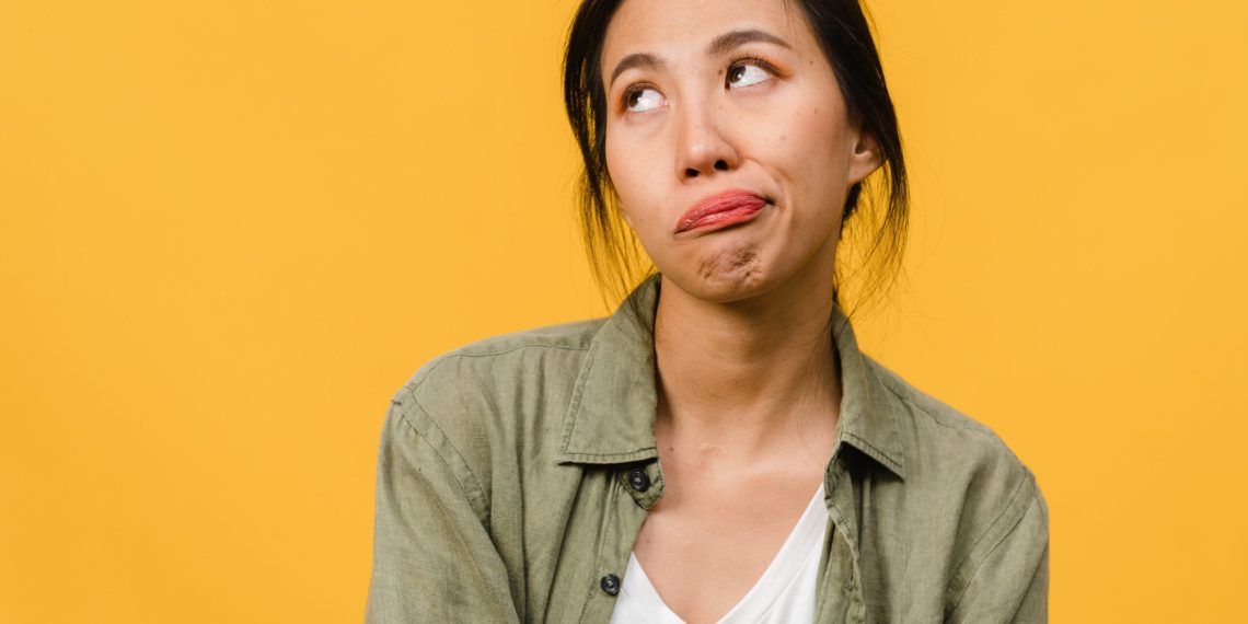 Кайын эжемдин кара кызына айткан сөздөрүн угуп ичим өрттөндү