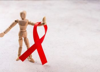 ВИЧ инфекциянын жугуу жолдорун билип алыңыз