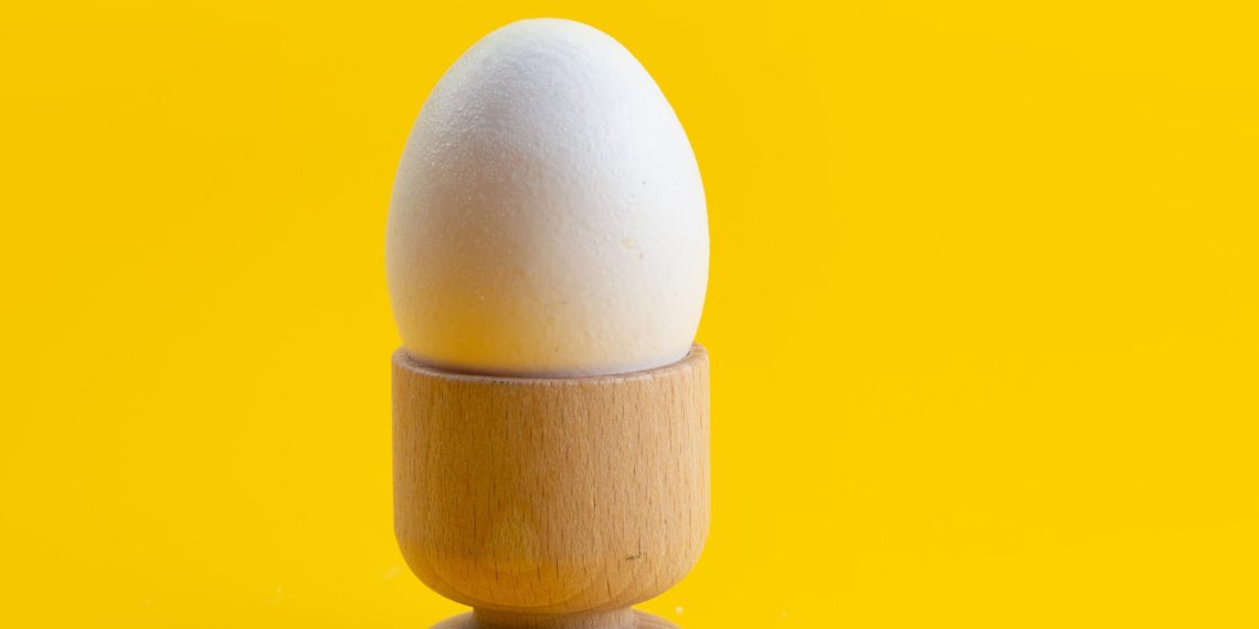 Нормада оң жумуртка өйдө жайгашышы керек деген чынбы?