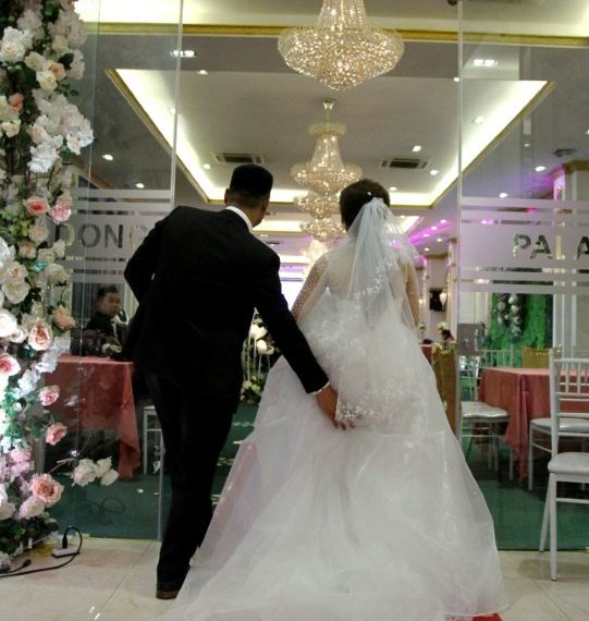 Өзүмөн 6 жаш кичүү жигитке тиеримди билген туугандарым чалкасынан кетти