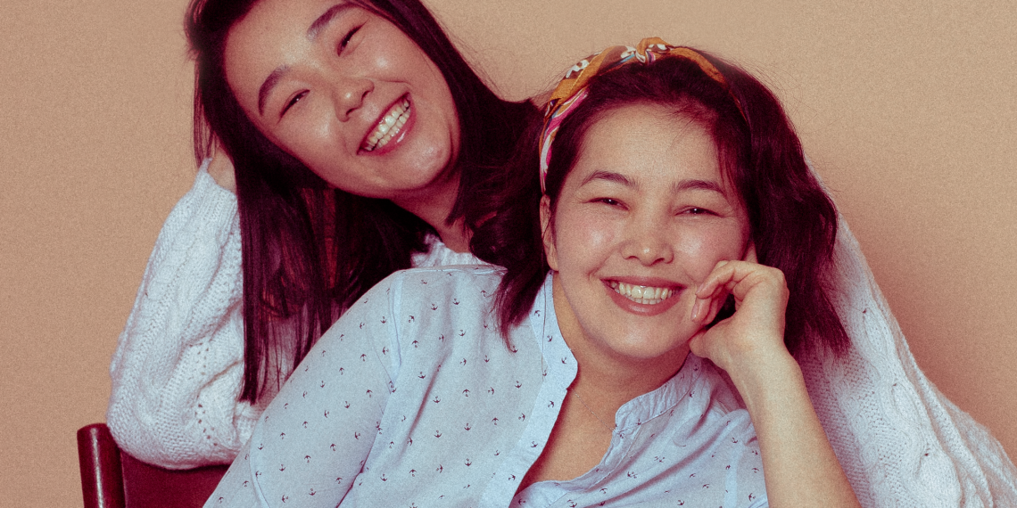 Кыздардын арасындагы чыныгы достуктун 5 белгиси